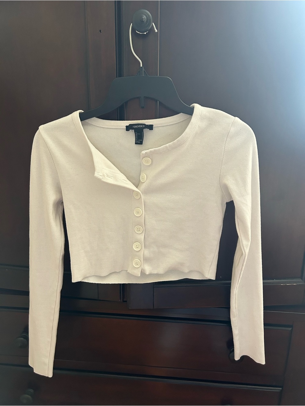 Forever 21 White Ribbed Button-Front Long Sleeve Top